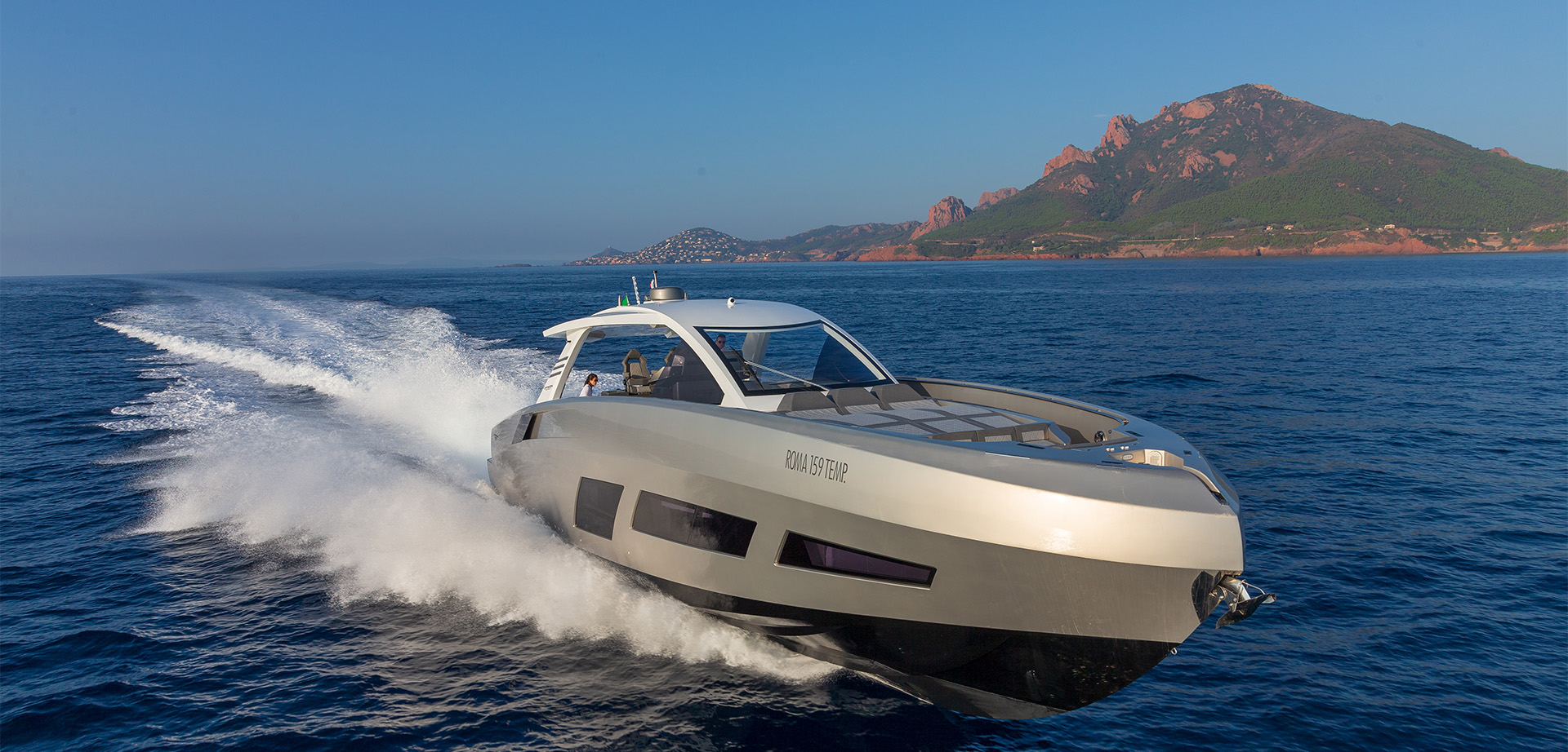 Canados Yachts - Gladiator 631 Next